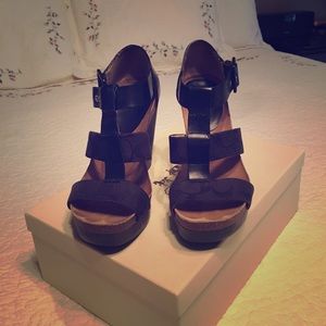 Coach Wedges